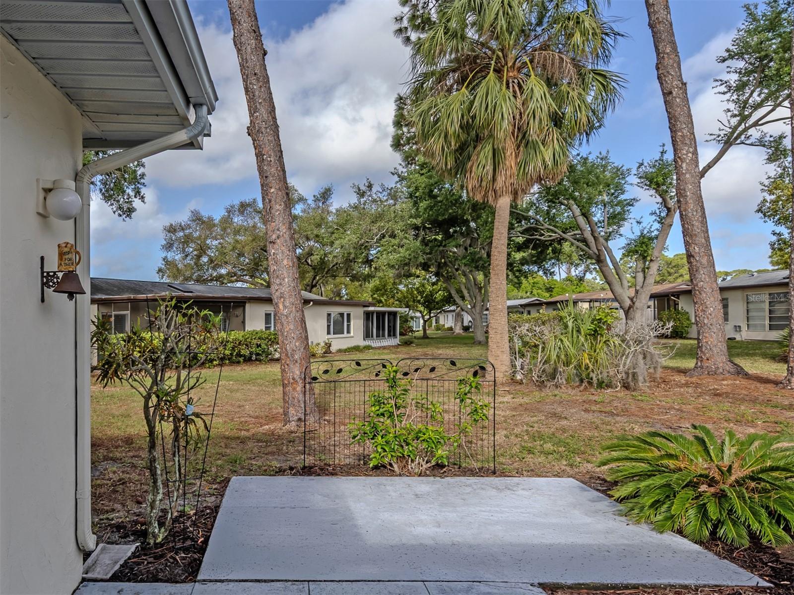 Image 5 of 60 For 6108 Green View Drive 143