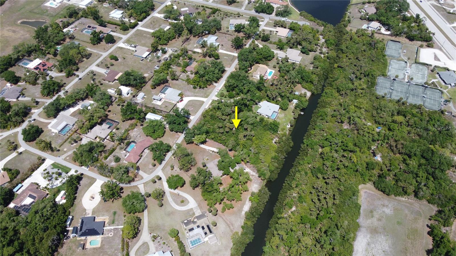 Image 7 of 11 For E Dolphin Drive