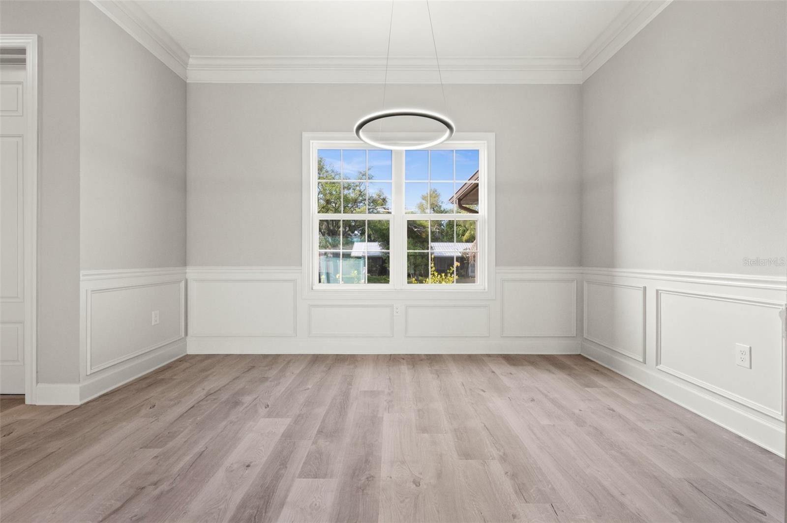 Image 13 of 35 For 1056 Tampa Road