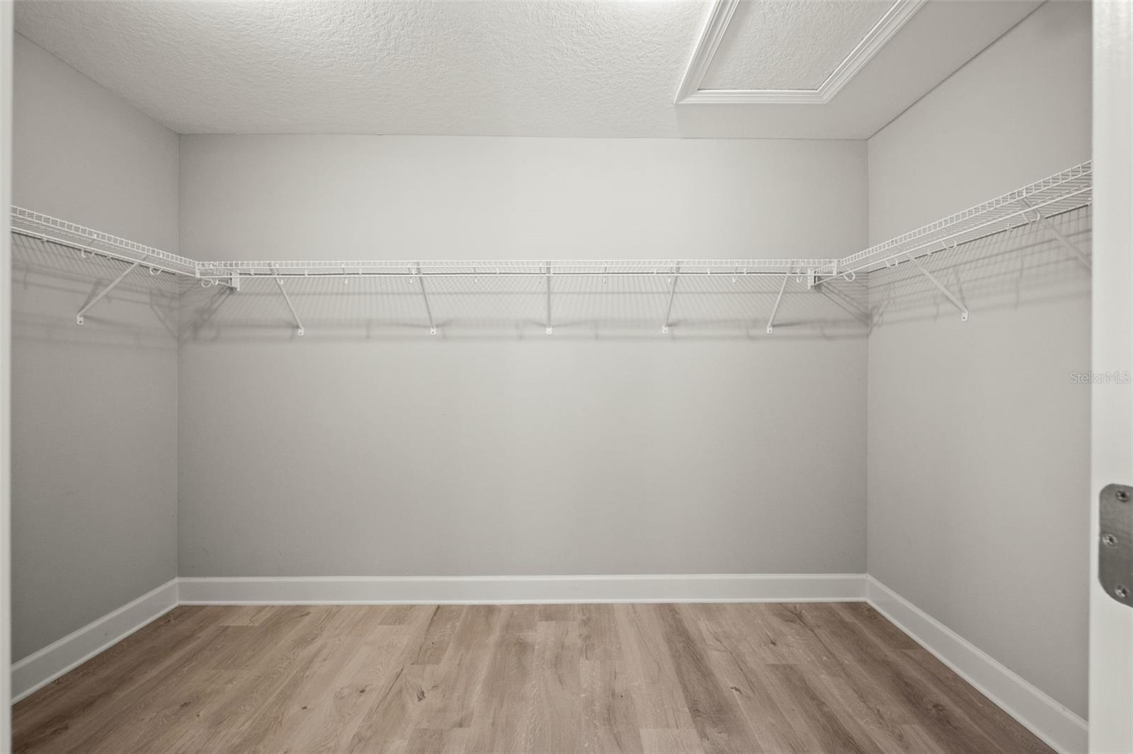 Image 24 of 35 For 1056 Tampa Road