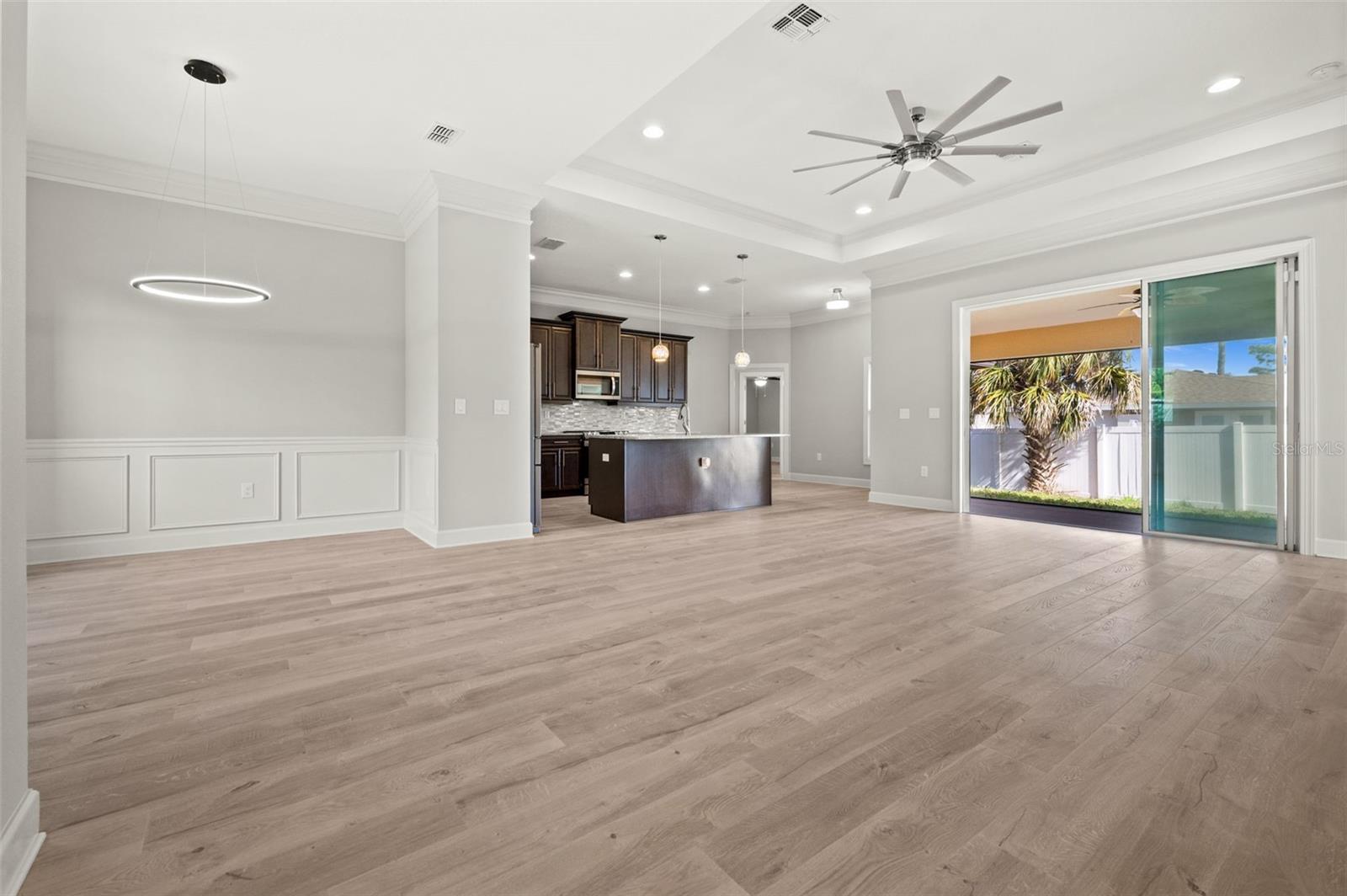 Image 5 of 35 For 1056 Tampa Road