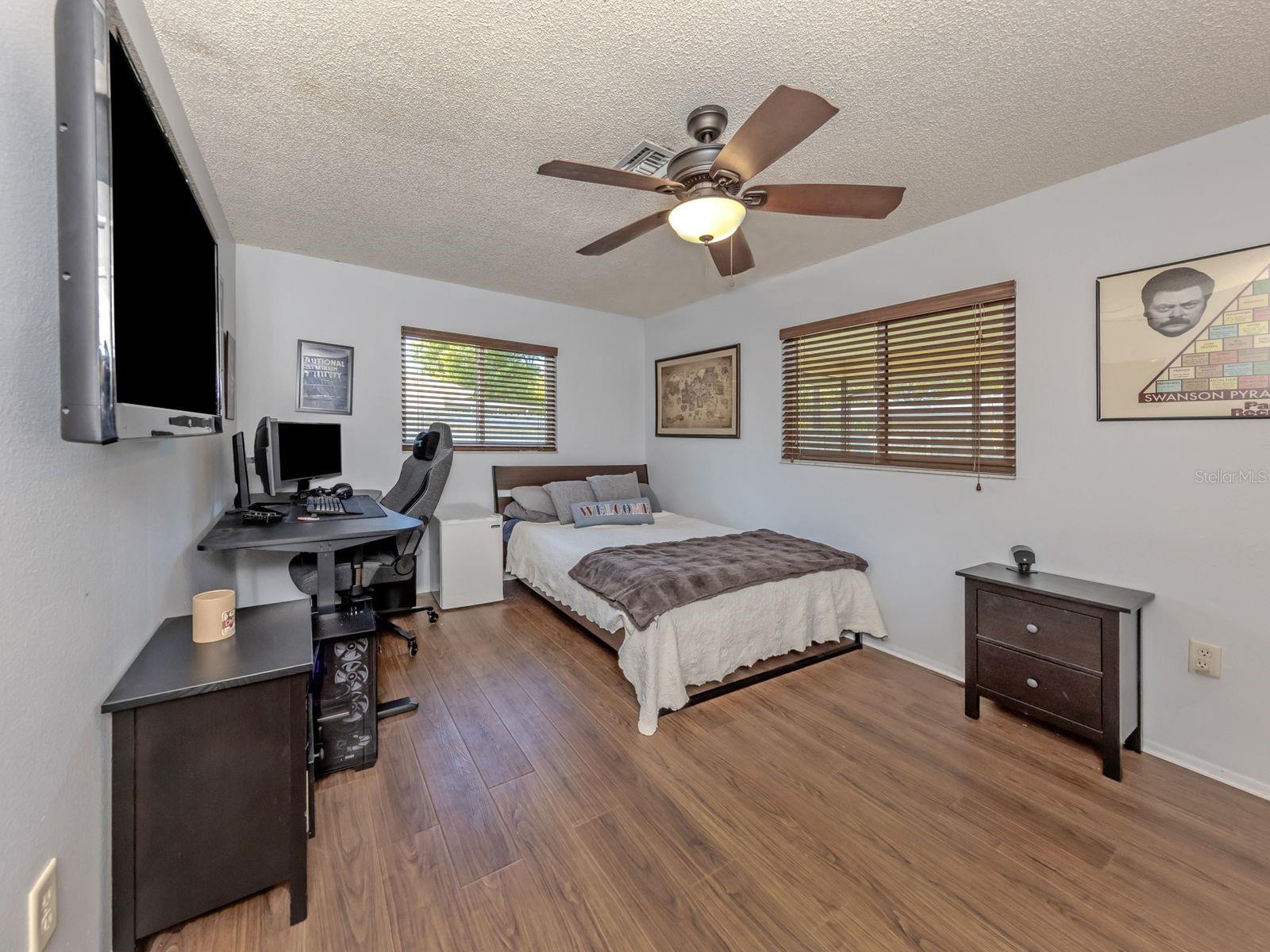 Image 20 of 43 For 2972 Argyle Road