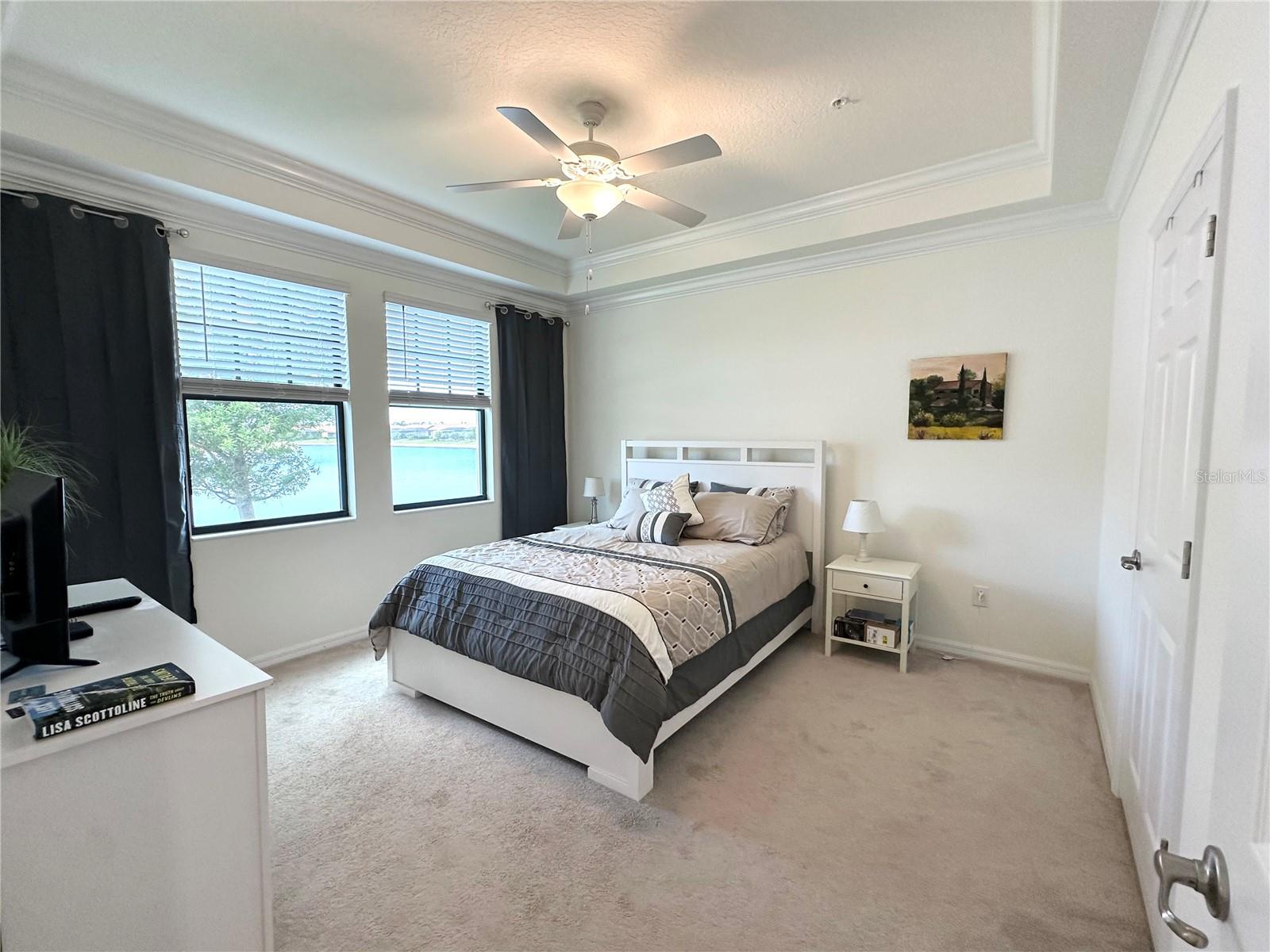 Image 11 of 48 For 10054 Crooked Creek Drive 102