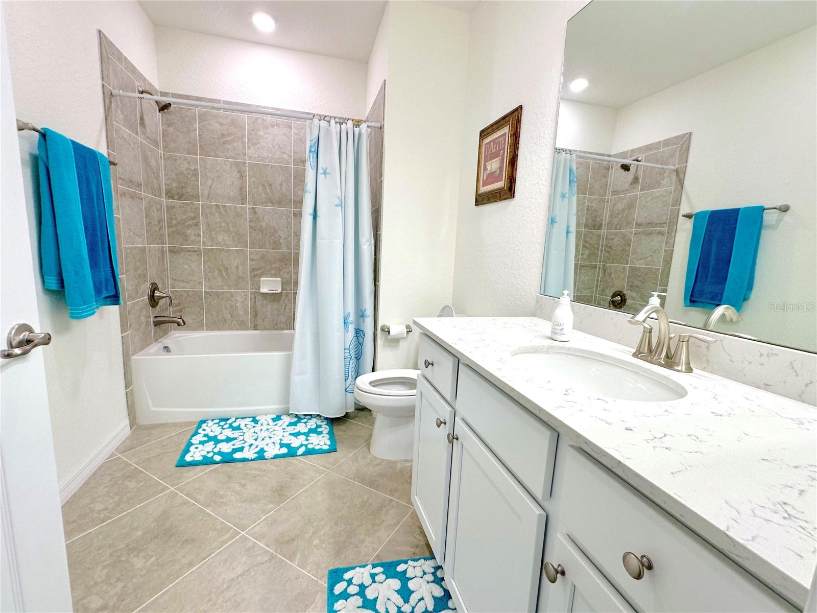 Image 17 of 48 For 10054 Crooked Creek Drive 102