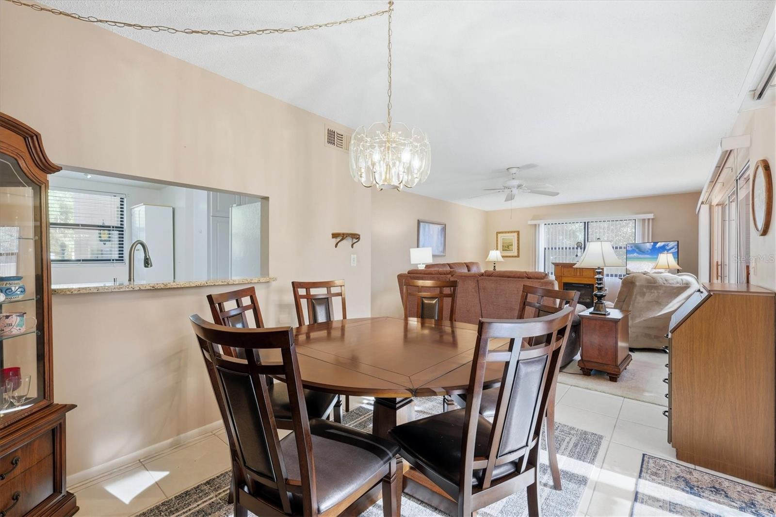 Image 16 of 53 For 2756 Clubhouse Drive 101