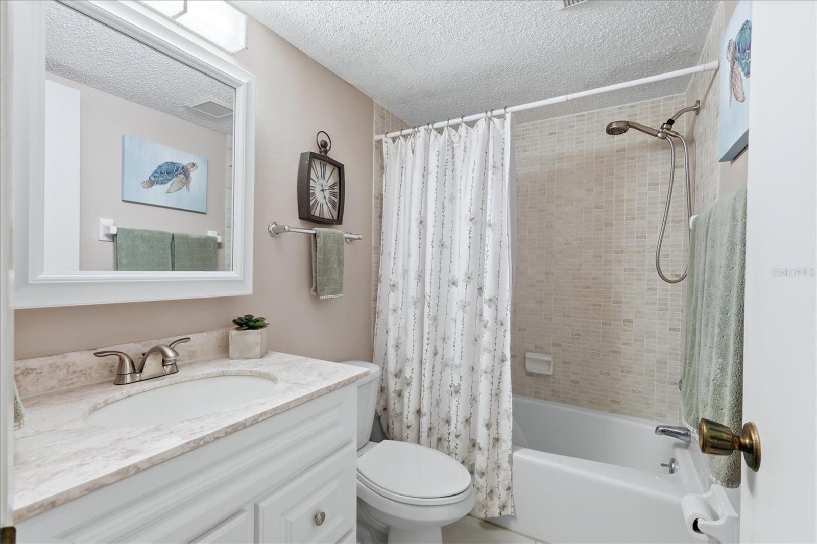 Image 26 of 53 For 2756 Clubhouse Drive 101