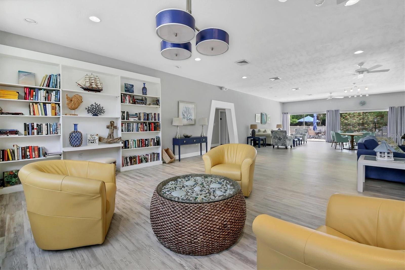 Image 35 of 53 For 2756 Clubhouse Drive 101