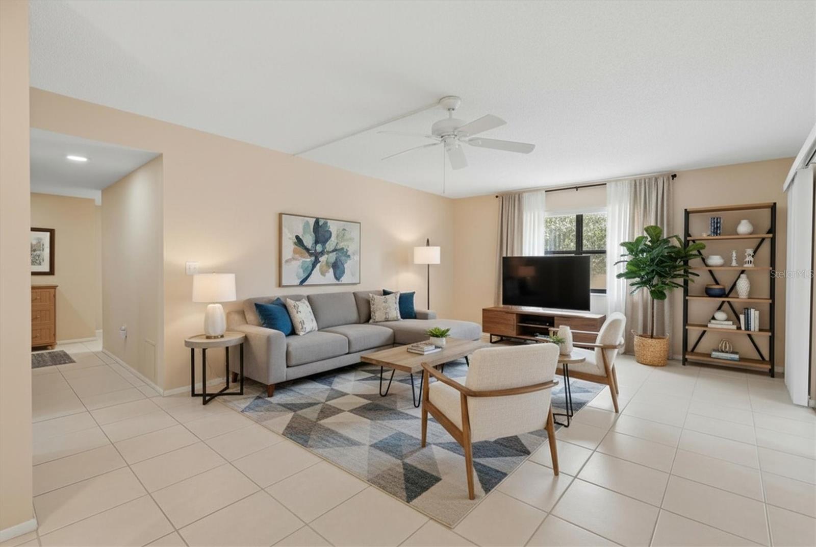 Image 9 of 53 For 2756 Clubhouse Drive 101