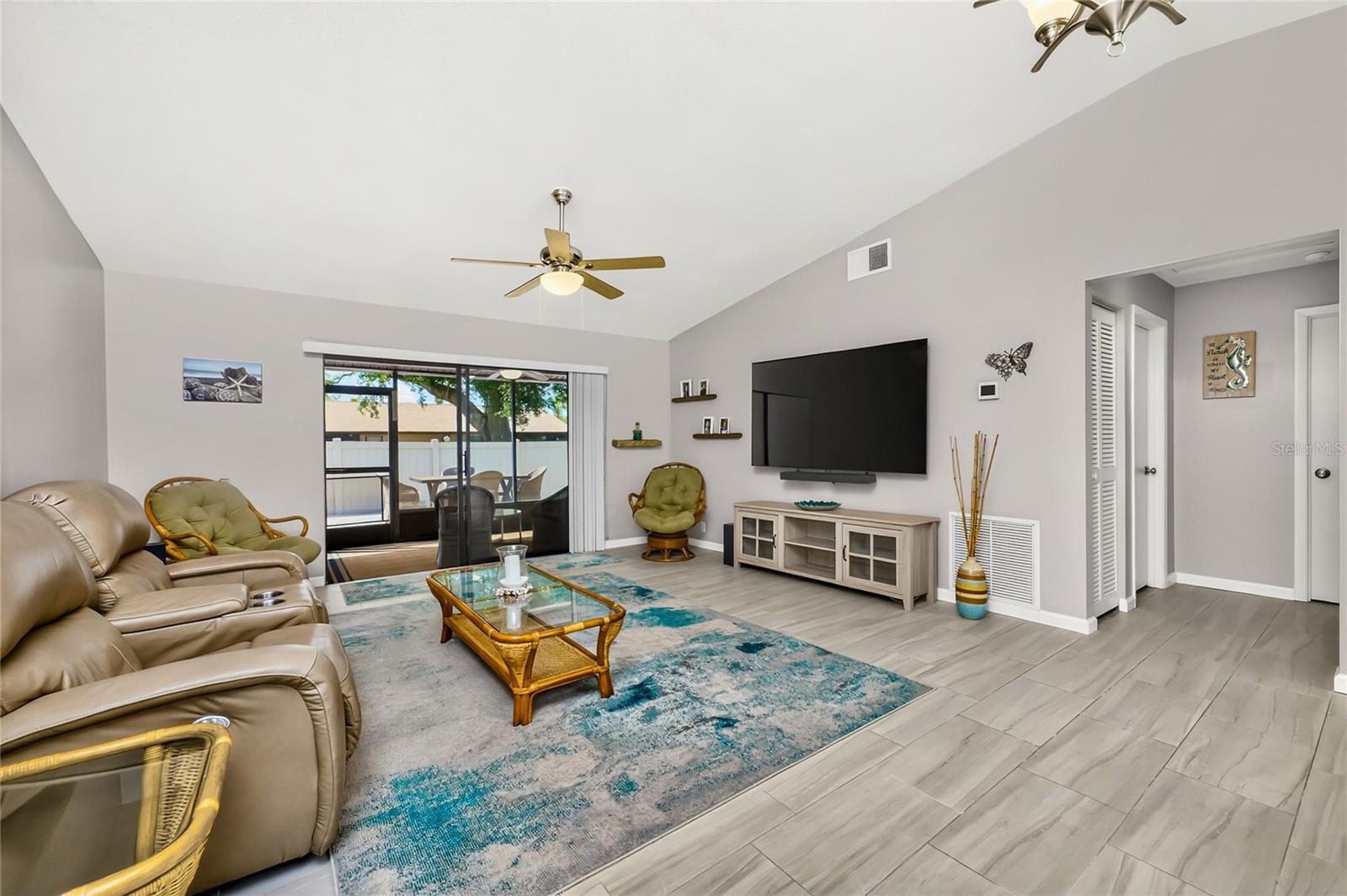 Image 14 of 57 For 1711 Curry Trail 29