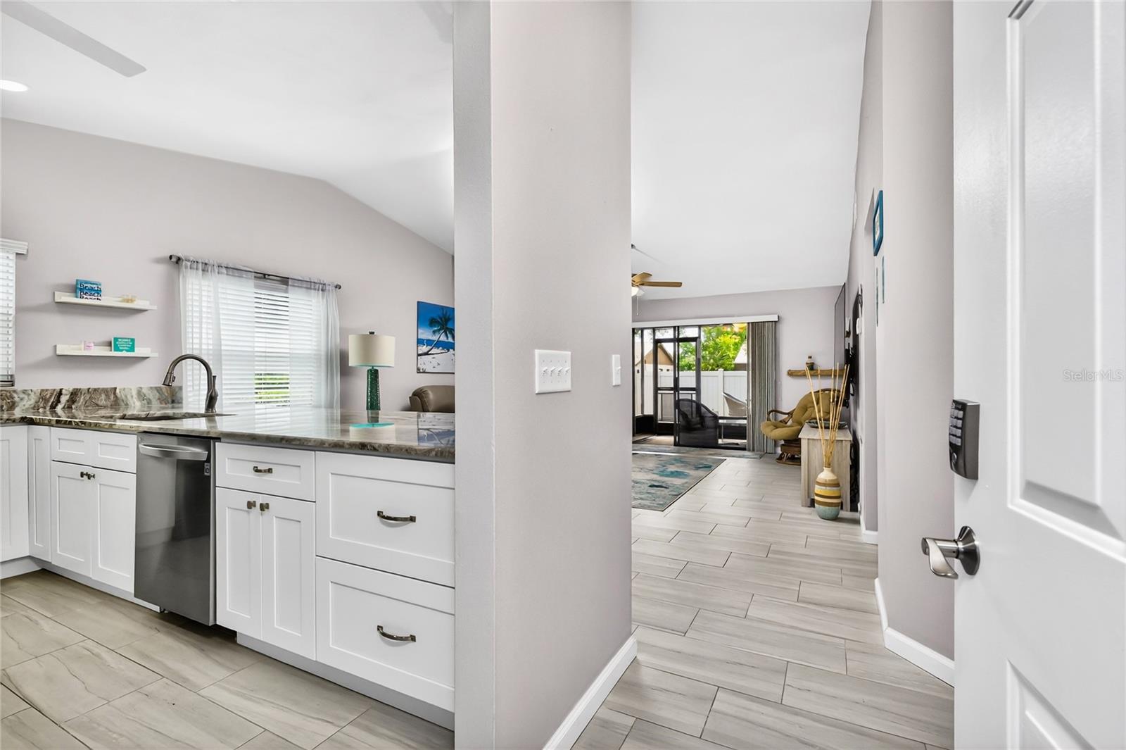 Image 8 of 57 For 1711 Curry Trail 29