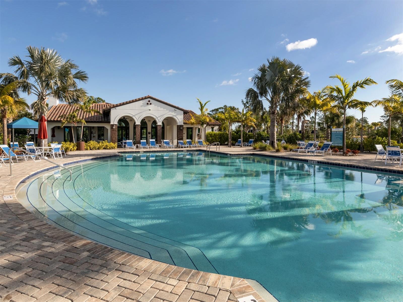 Image 11 of 92 For 390 Ariano Avenue