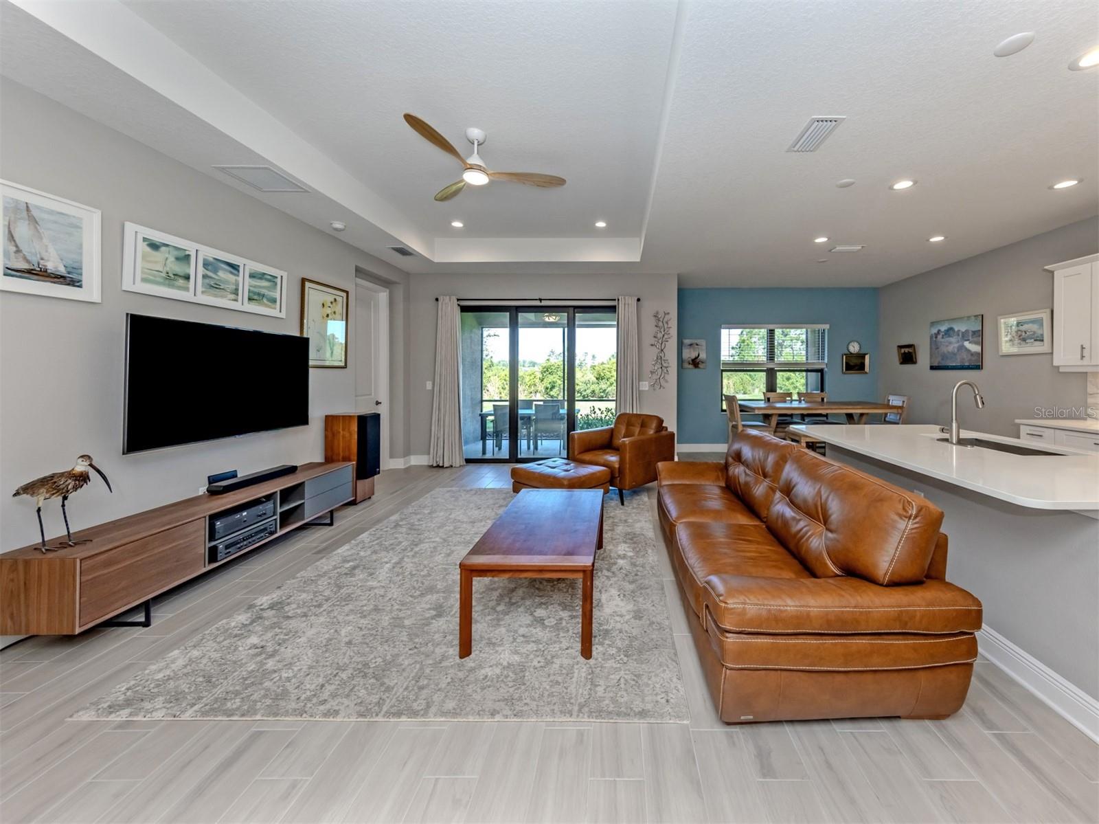 Image 24 of 92 For 390 Ariano Avenue