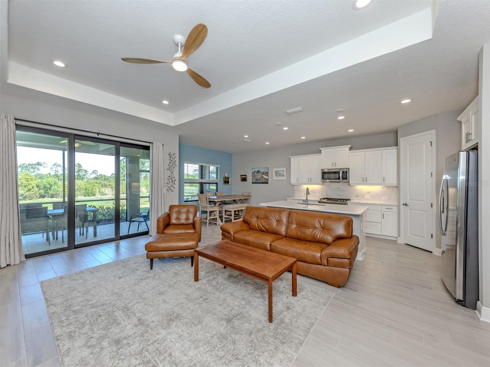 Image 25 of 92 For 390 Ariano Avenue