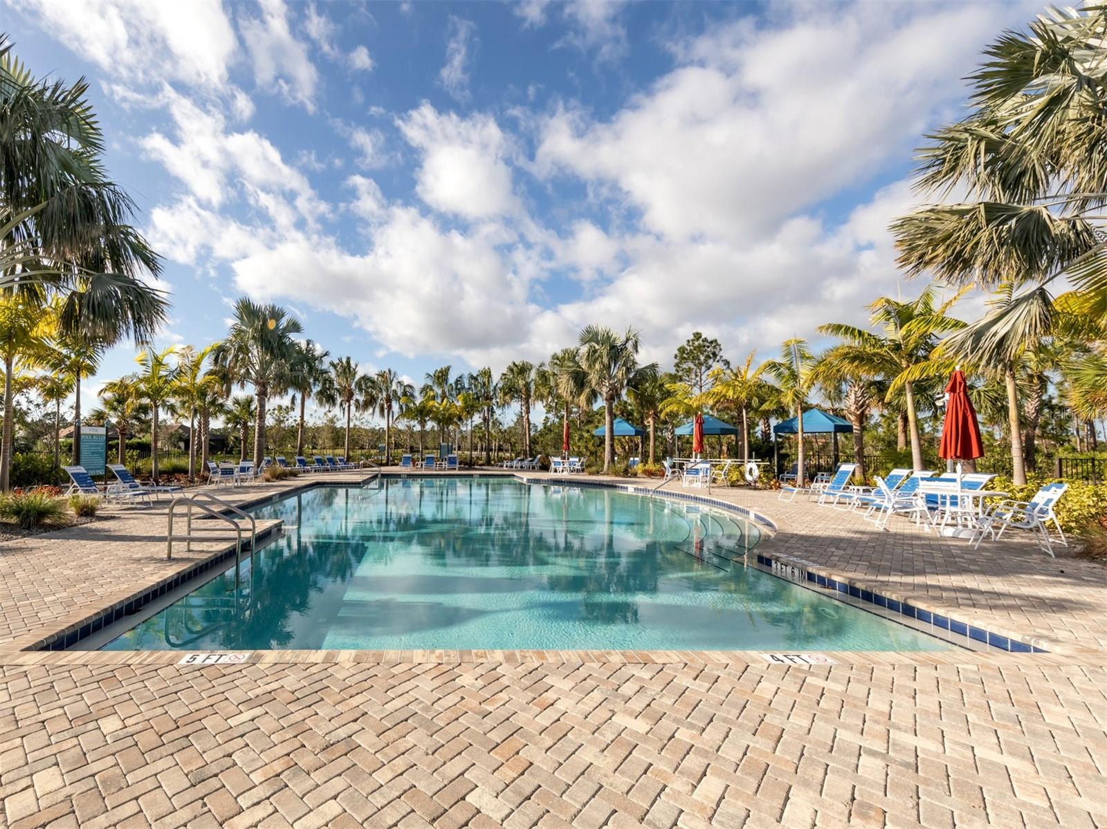 Image 52 of 92 For 390 Ariano Avenue