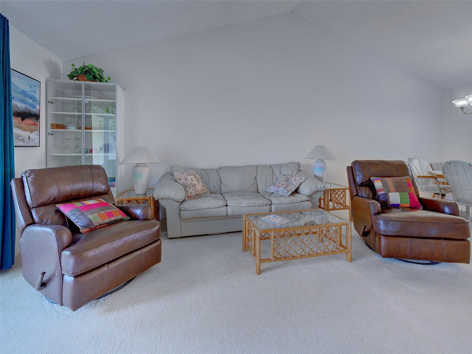 Image 14 of 60 For 1405 Pine Lake Drive 5