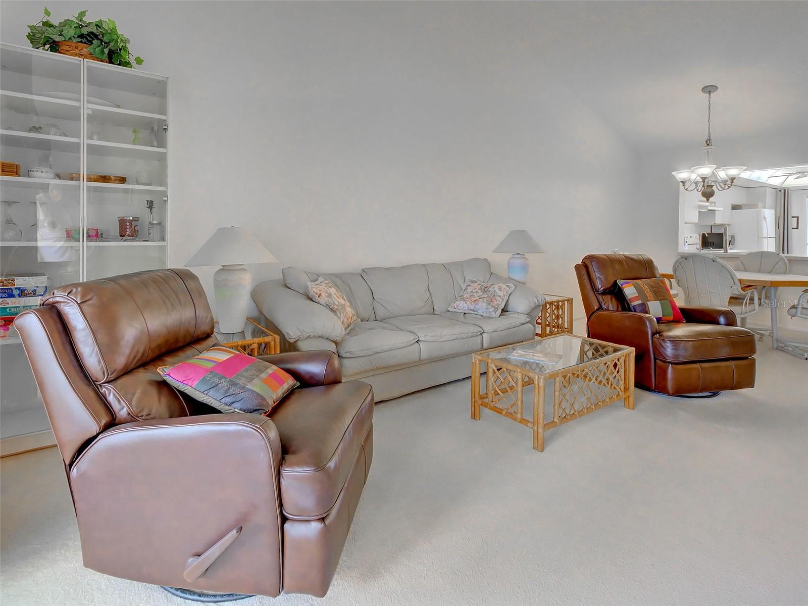 Image 15 of 60 For 1405 Pine Lake Drive 5