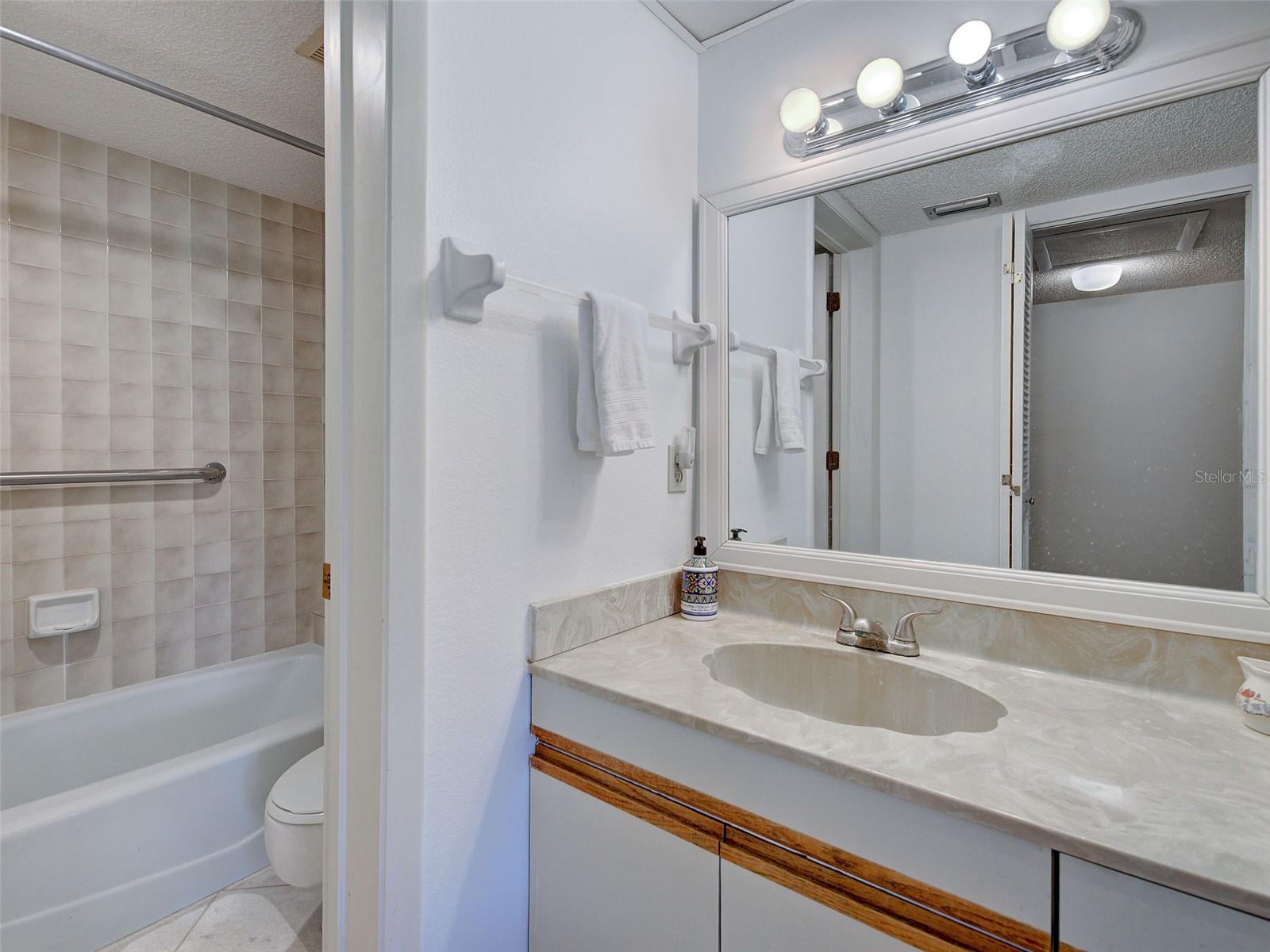 Image 31 of 60 For 1405 Pine Lake Drive 5