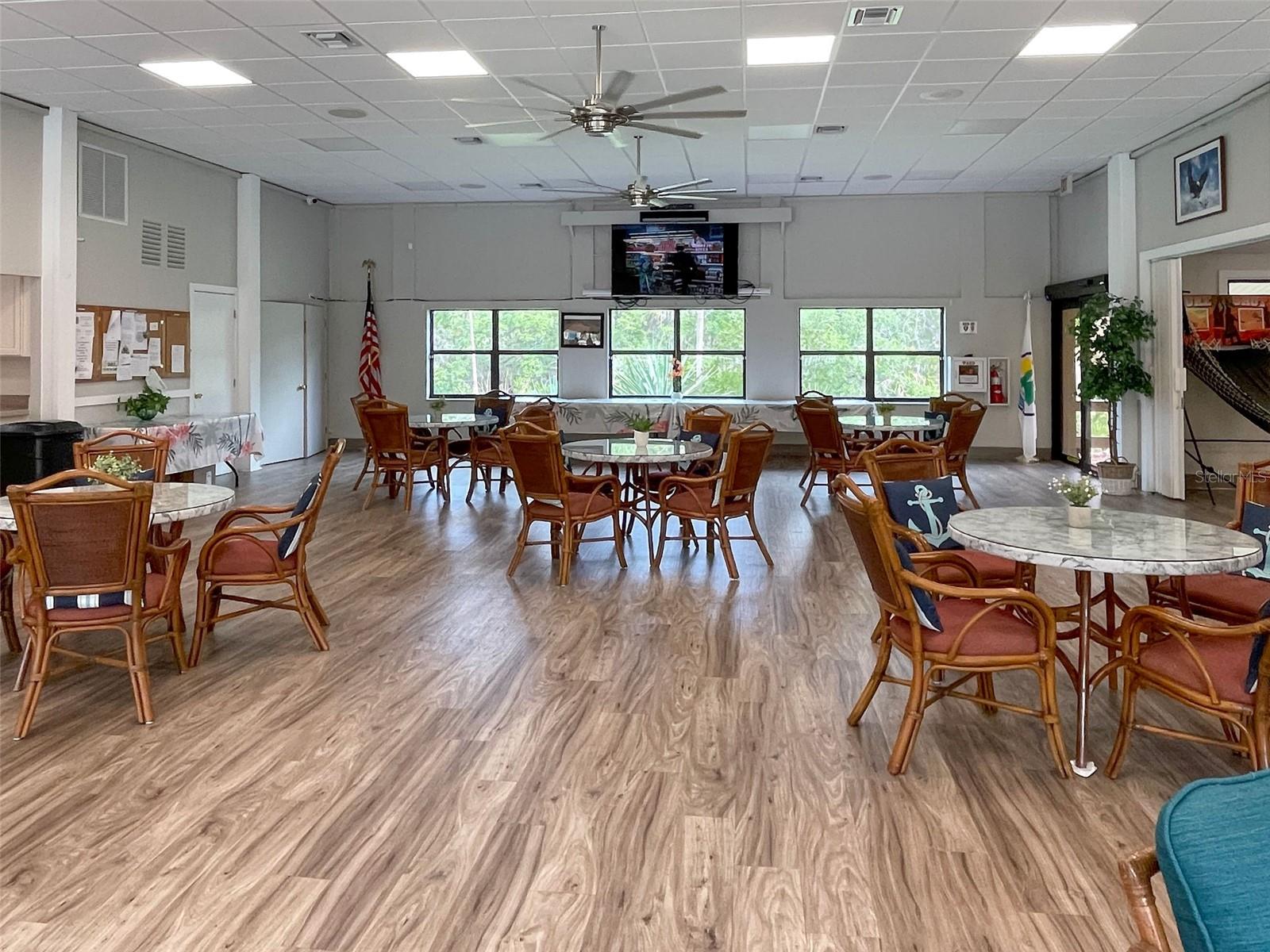 Image 49 of 60 For 1405 Pine Lake Drive 5