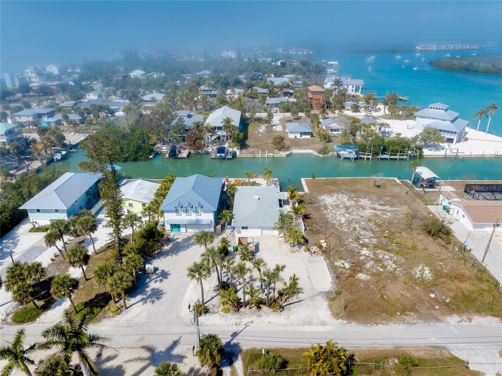 Image 5 of 66 For 170 Mockingbird Lane