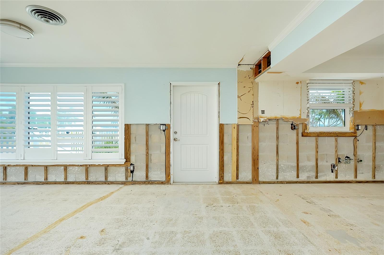 Image 53 of 66 For 170 Mockingbird Lane