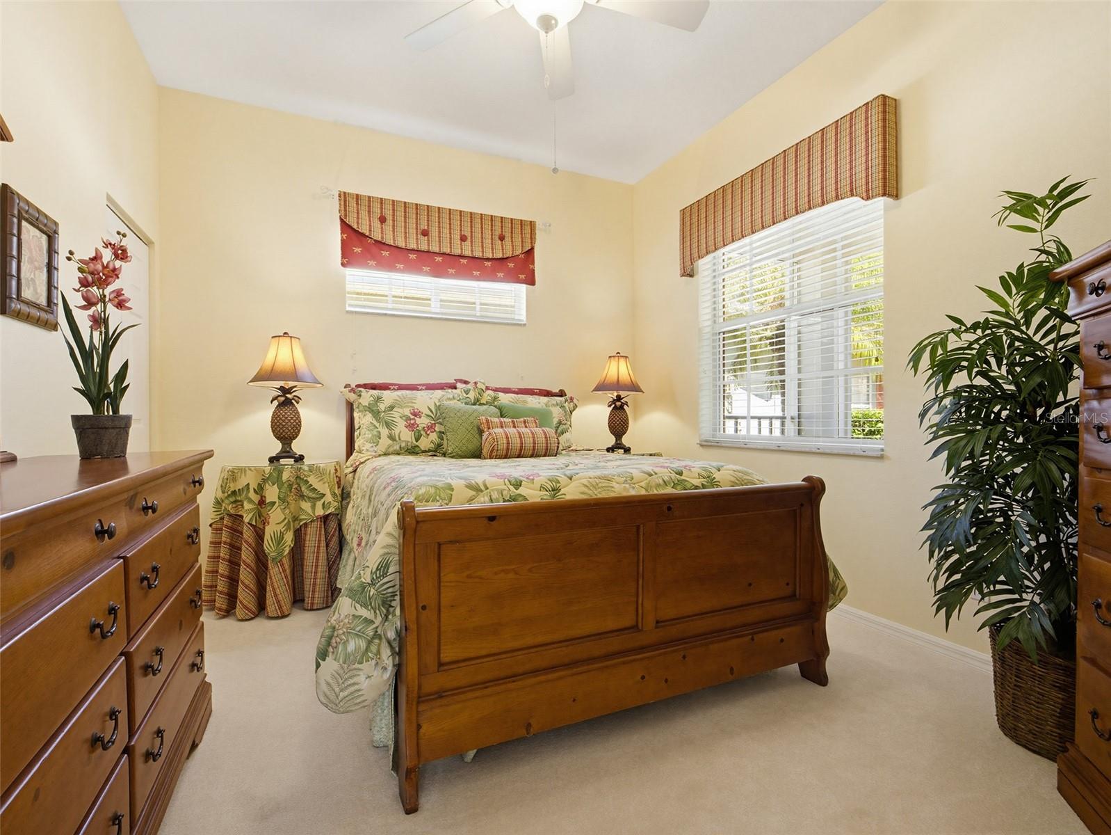 Image 15 of 28 For 865 Tartan Drive 2