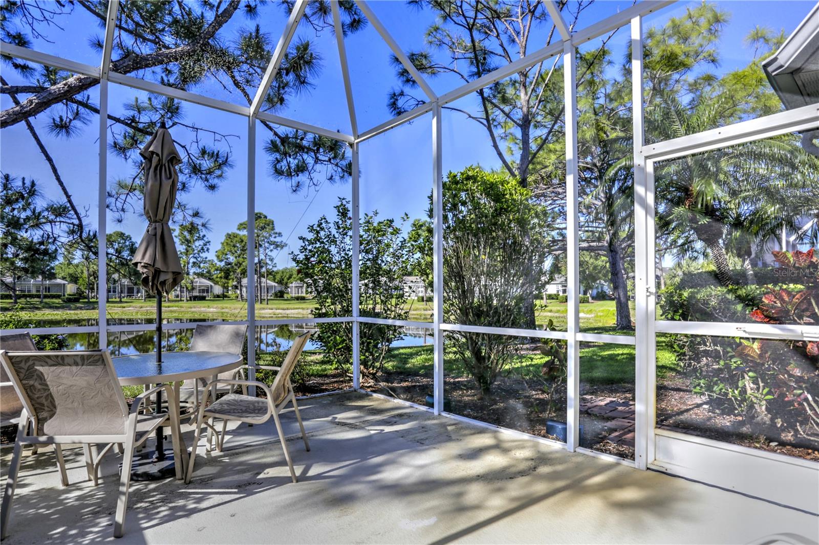 Image 19 of 28 For 865 Tartan Drive 2