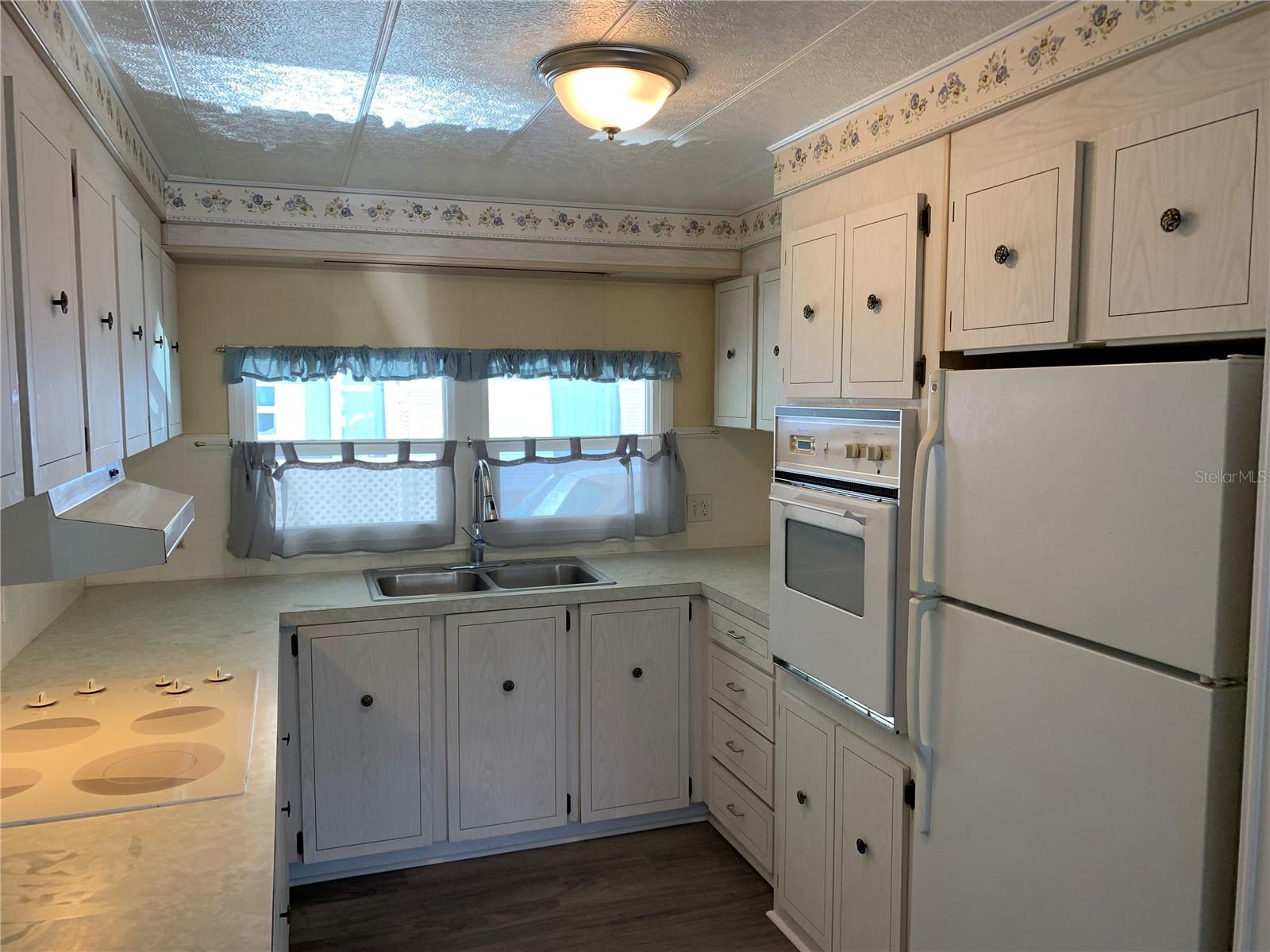 Image 5 of 24 For 217 Mantua Drive