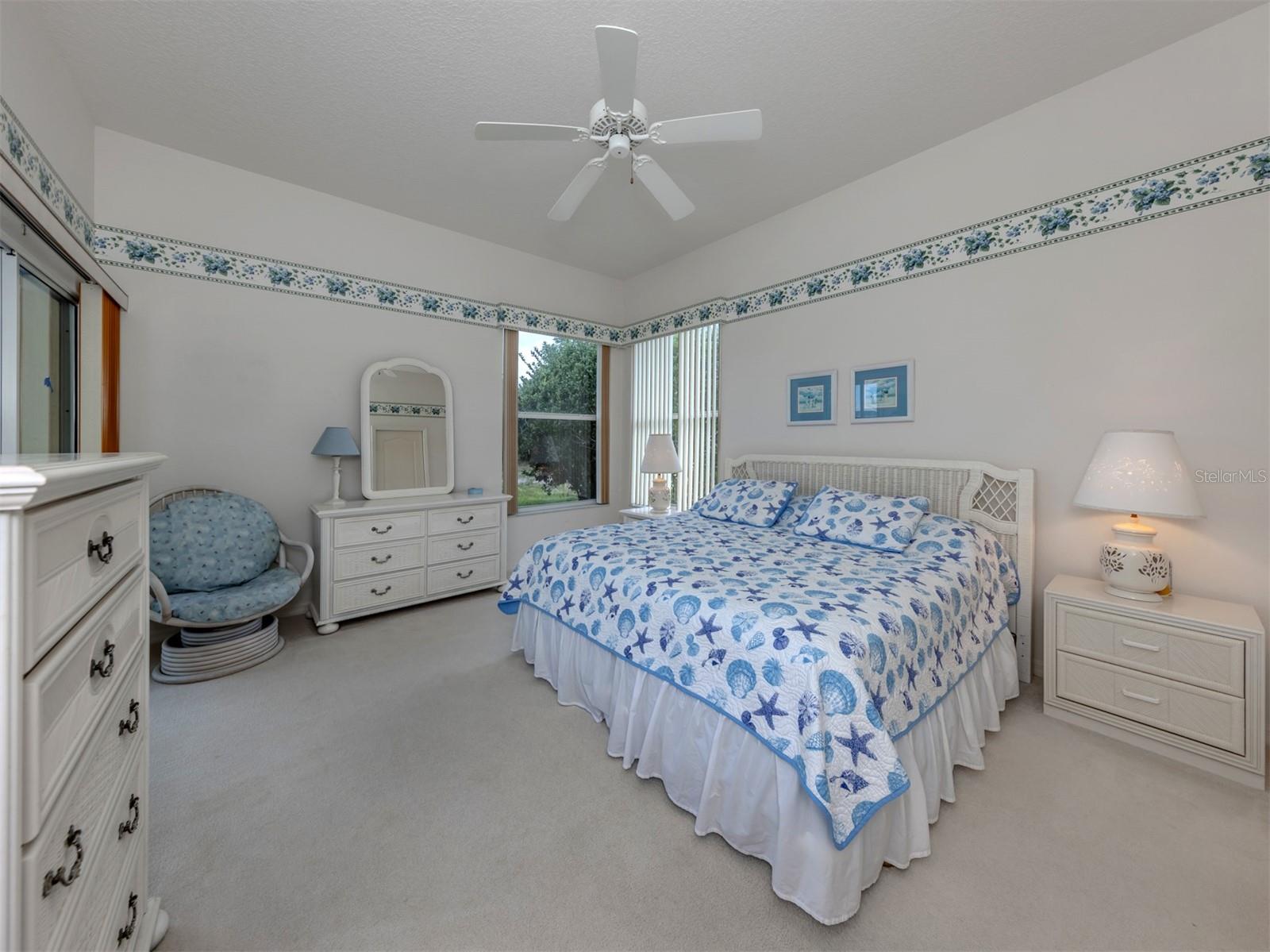 Image 18 of 50 For 737 Pond Lily Way