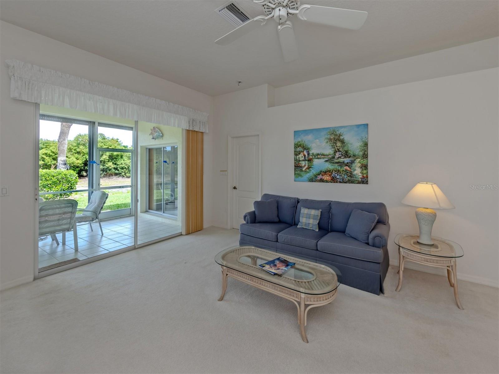 Image 6 of 50 For 737 Pond Lily Way