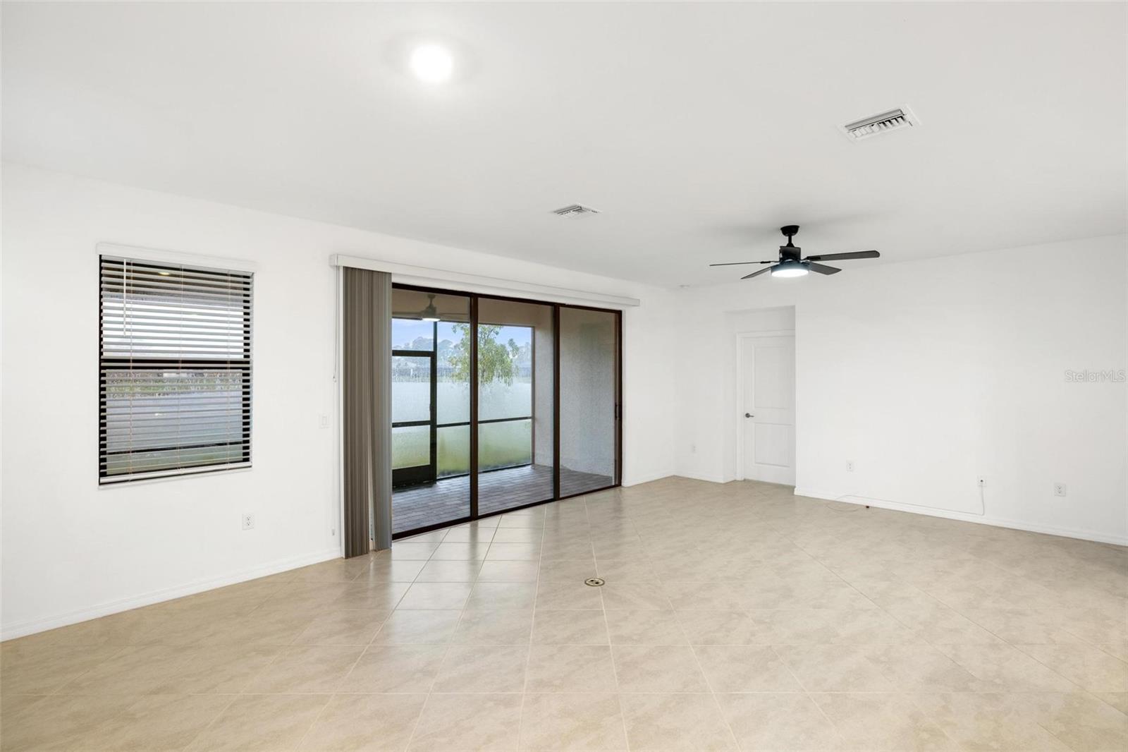 Image 17 of 45 For 19729 Fishhawk Trail