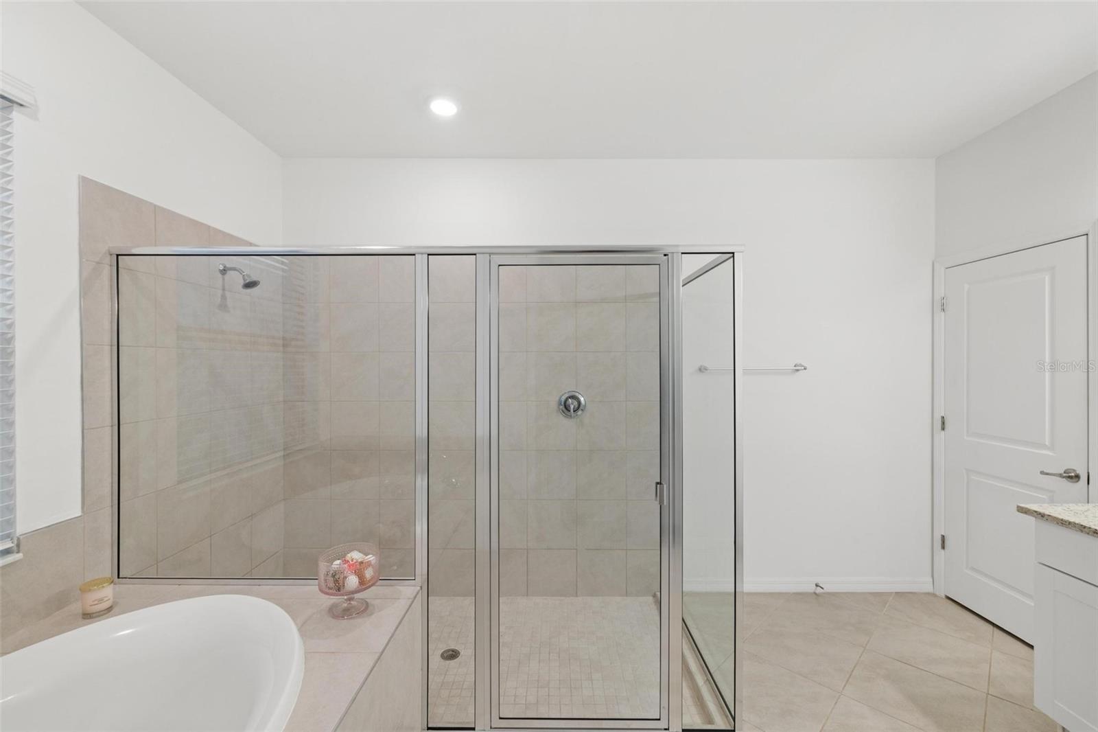 Image 34 of 45 For 19729 Fishhawk Trail