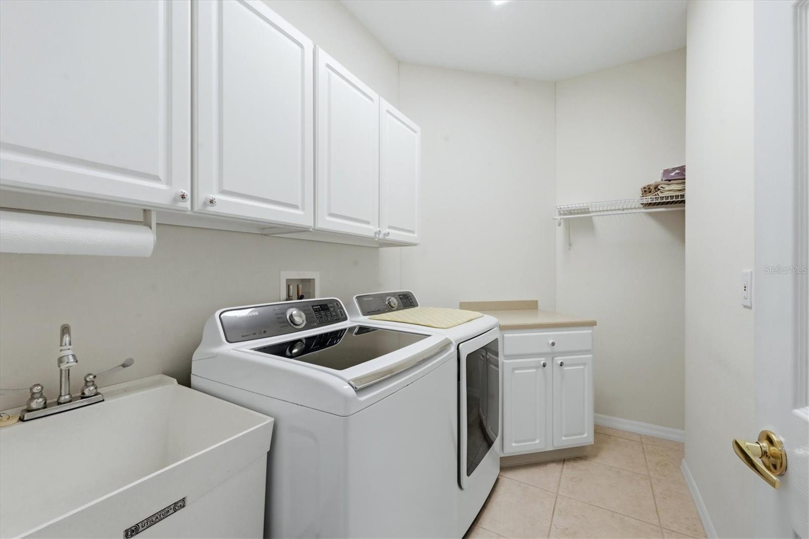 Image 36 of 88 For 4811 Blue Heron Circle