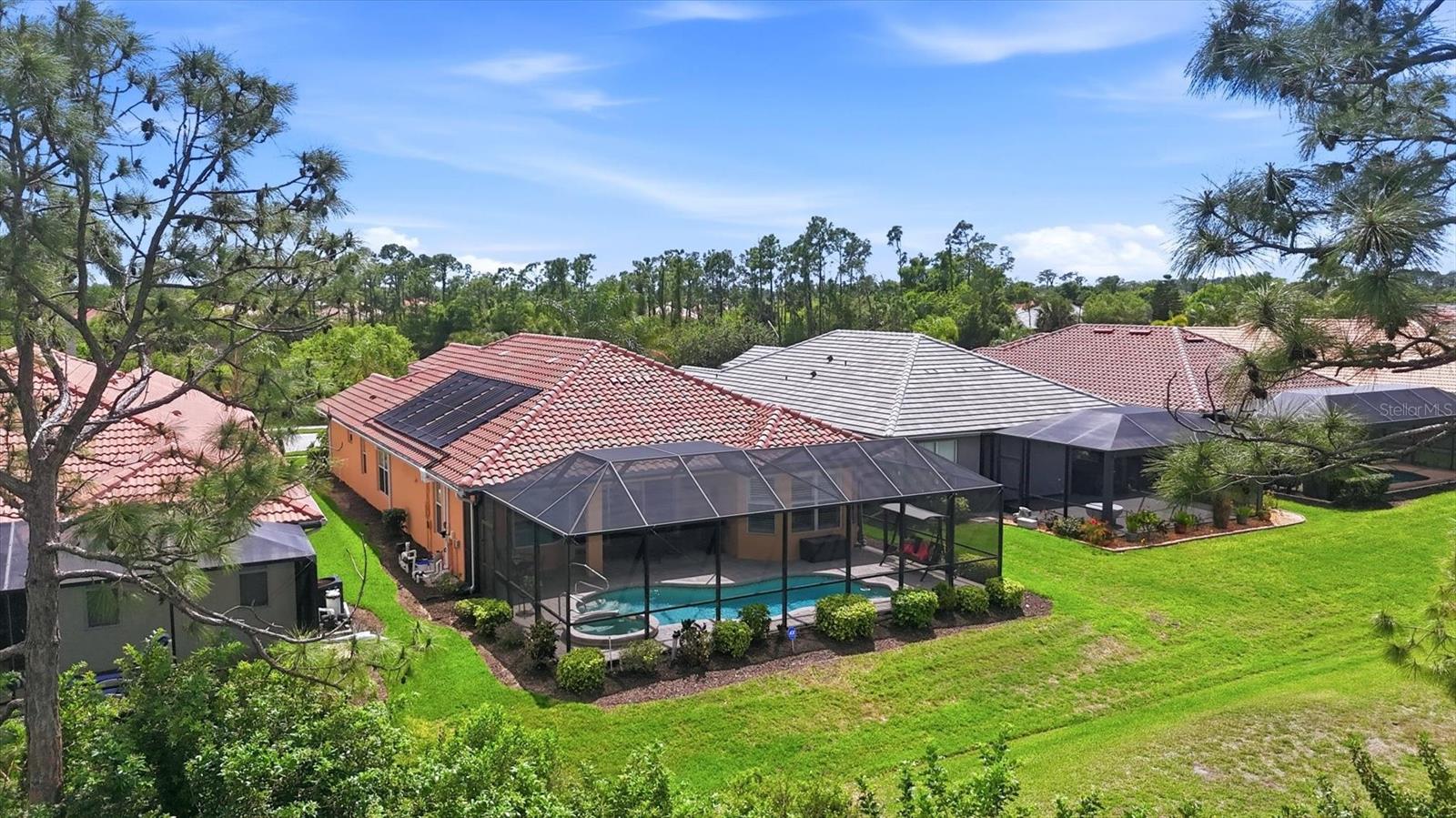 Image 50 of 88 For 4811 Blue Heron Circle