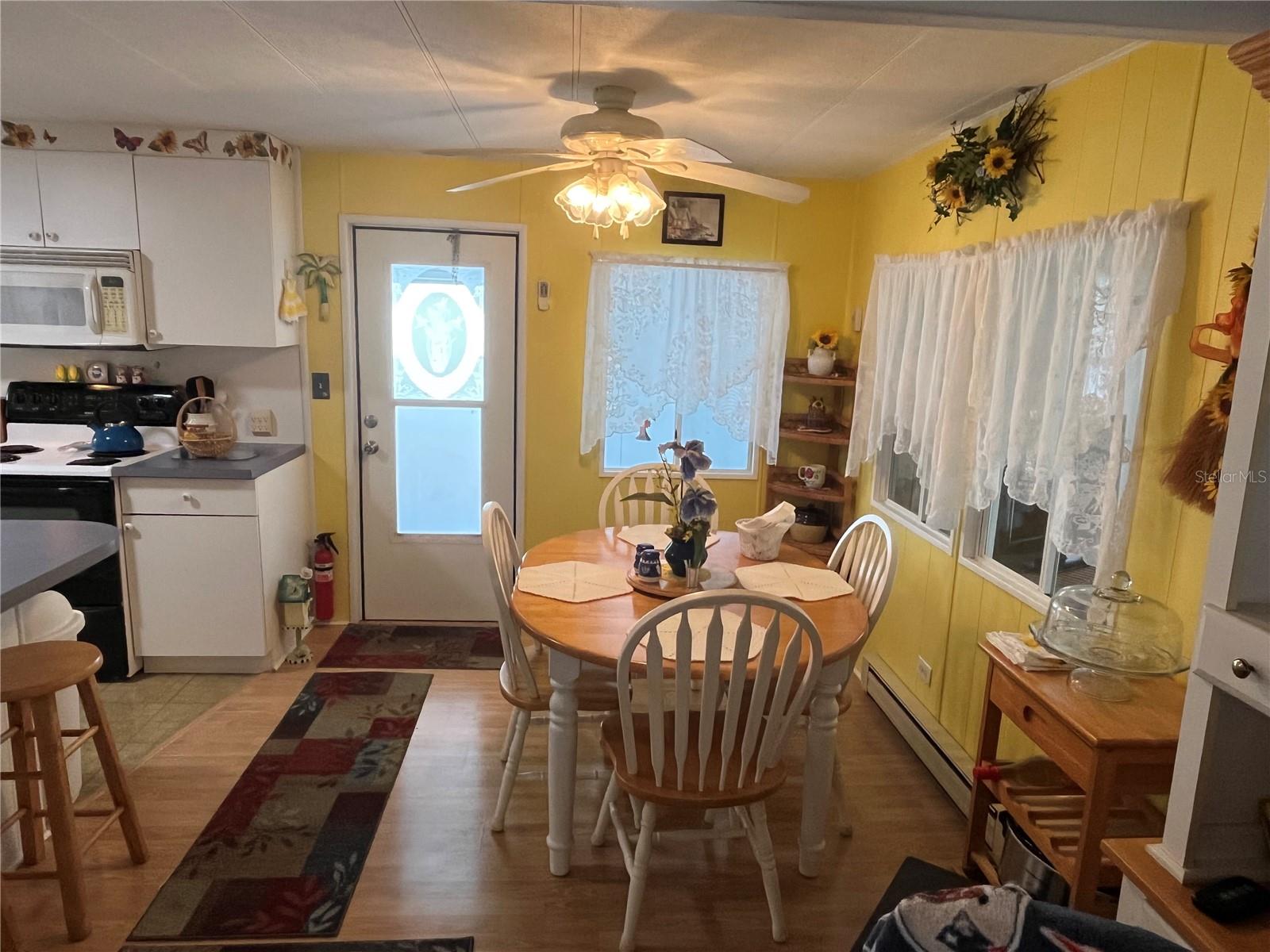 Image 15 of 38 For 206 Roma Road