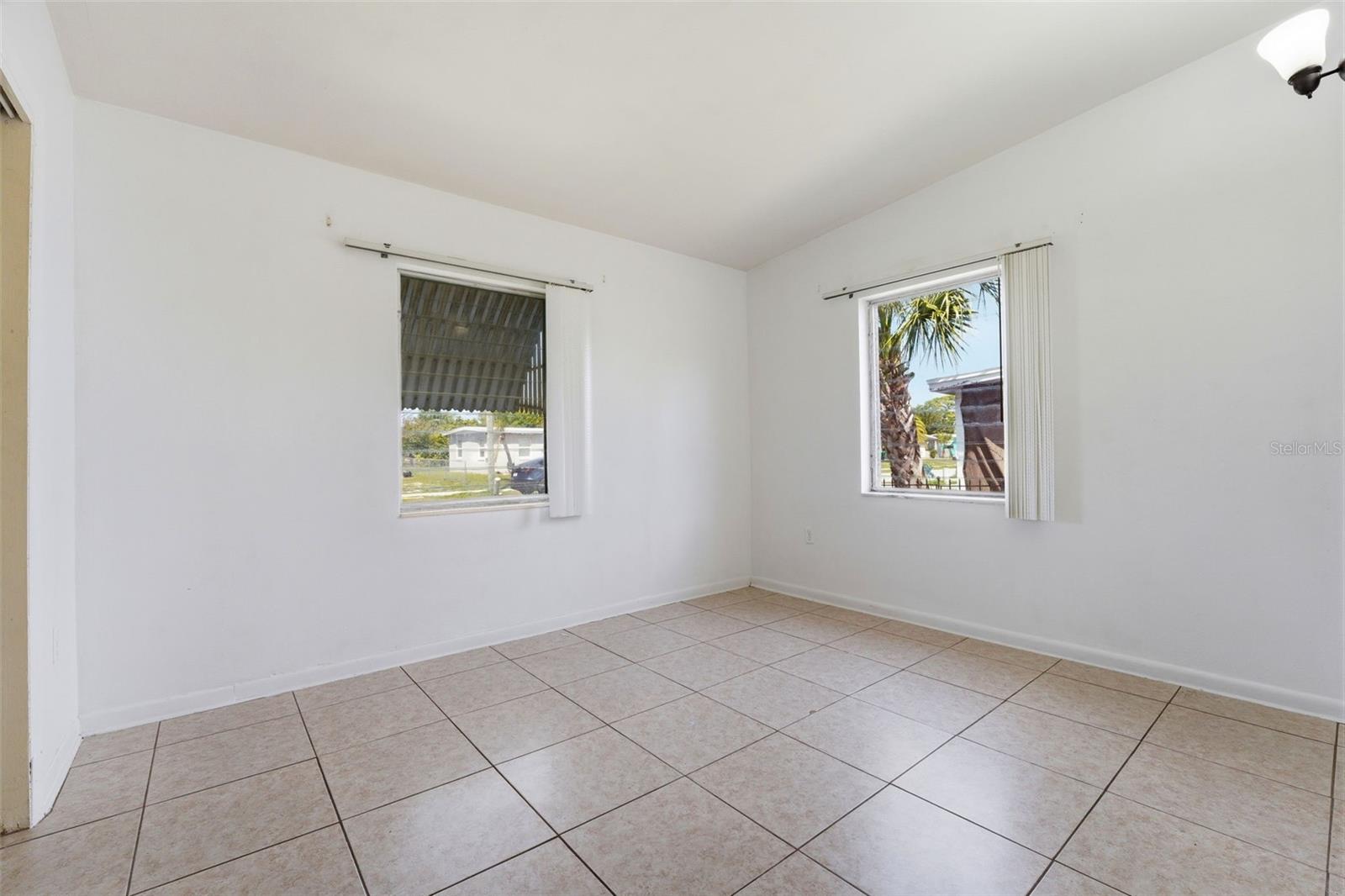 Image 17 of 31 For 3236 Normandy Drive