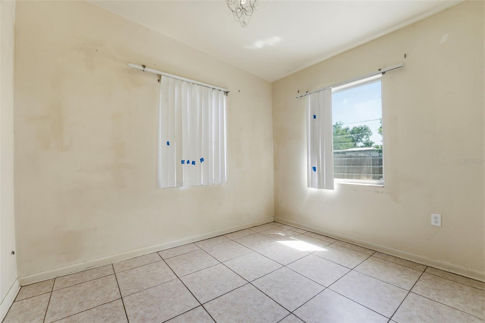 Image 21 of 31 For 3236 Normandy Drive