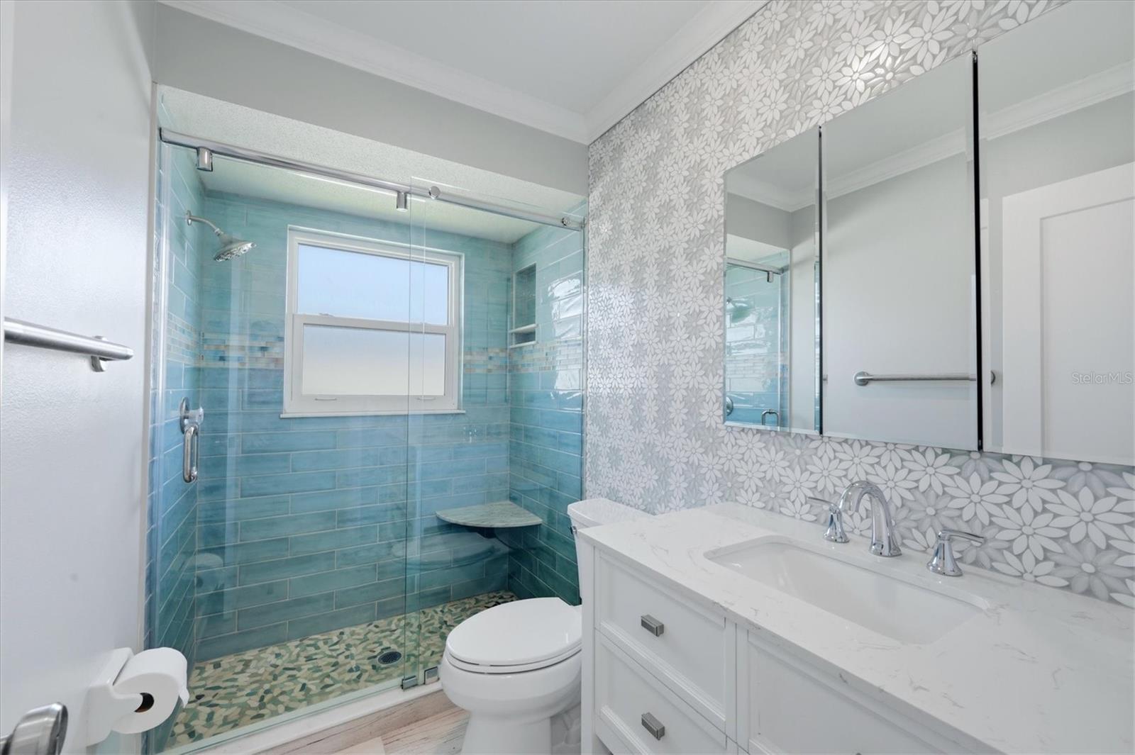 Listing photo id 29 for 440 Gate Drive