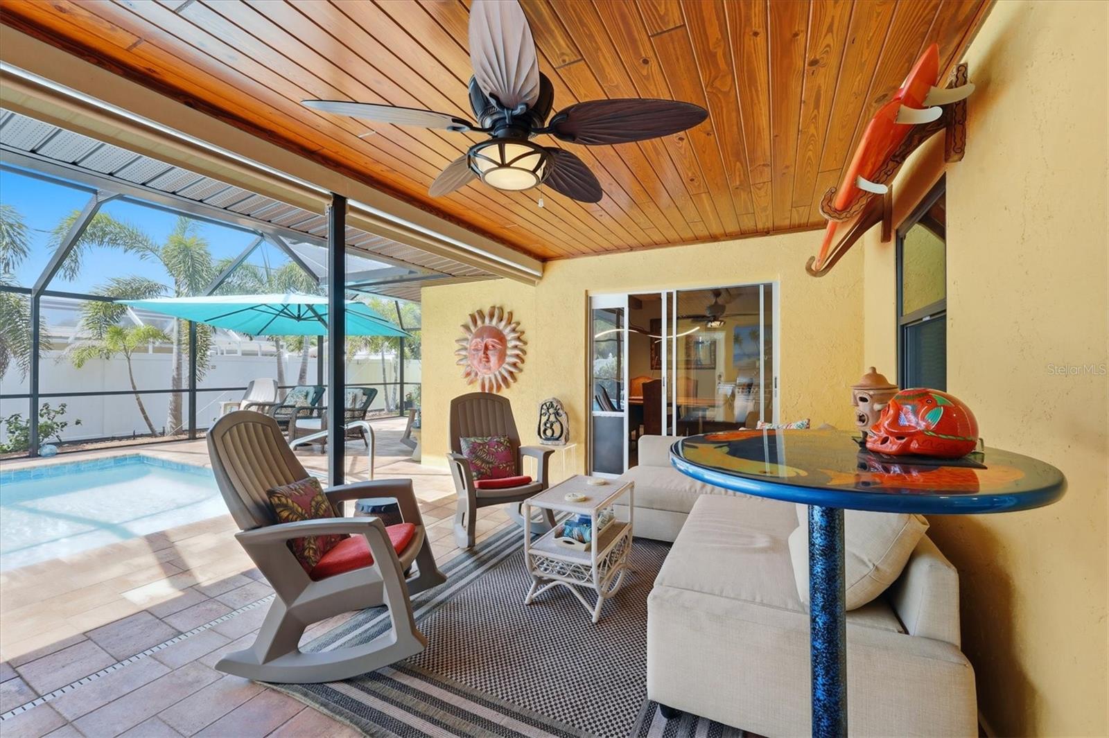 Listing photo id 33 for 440 Gate Drive