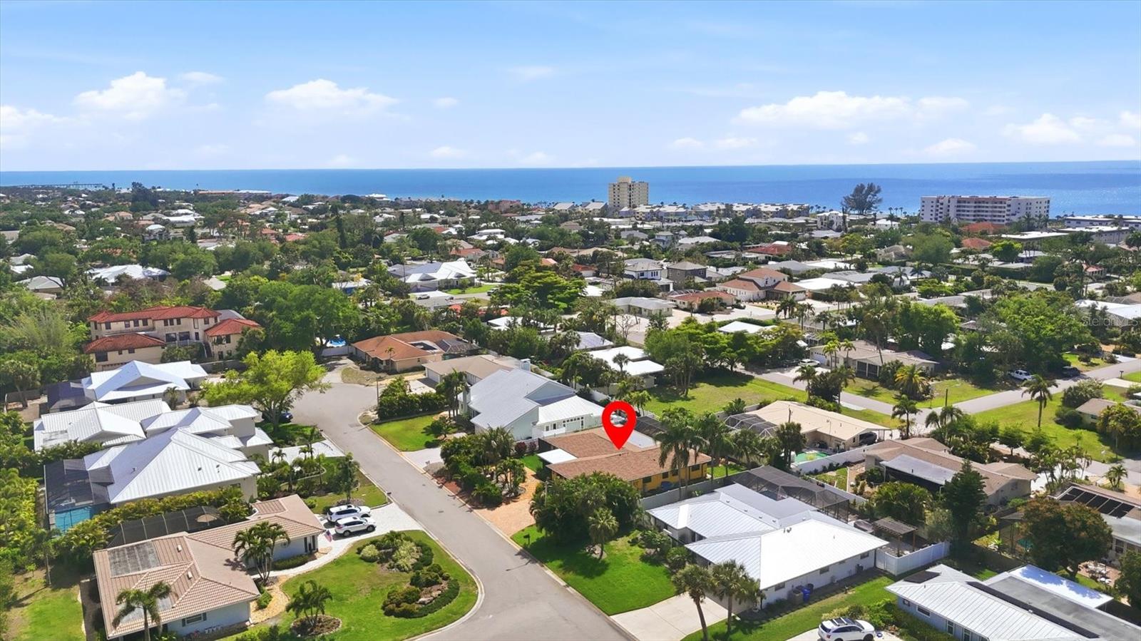 Listing photo id 54 for 440 Gate Drive