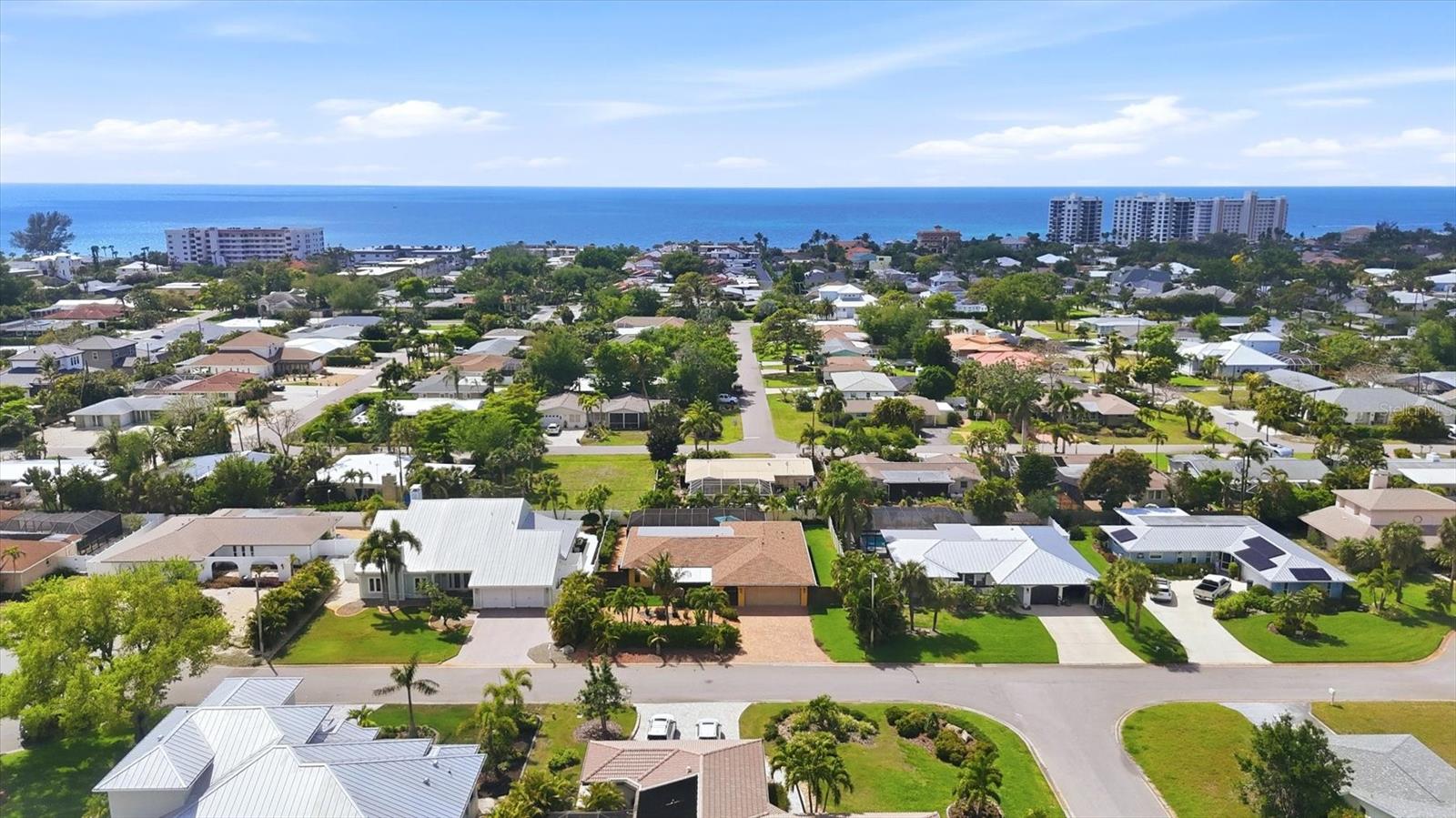 Listing photo id 57 for 440 Gate Drive