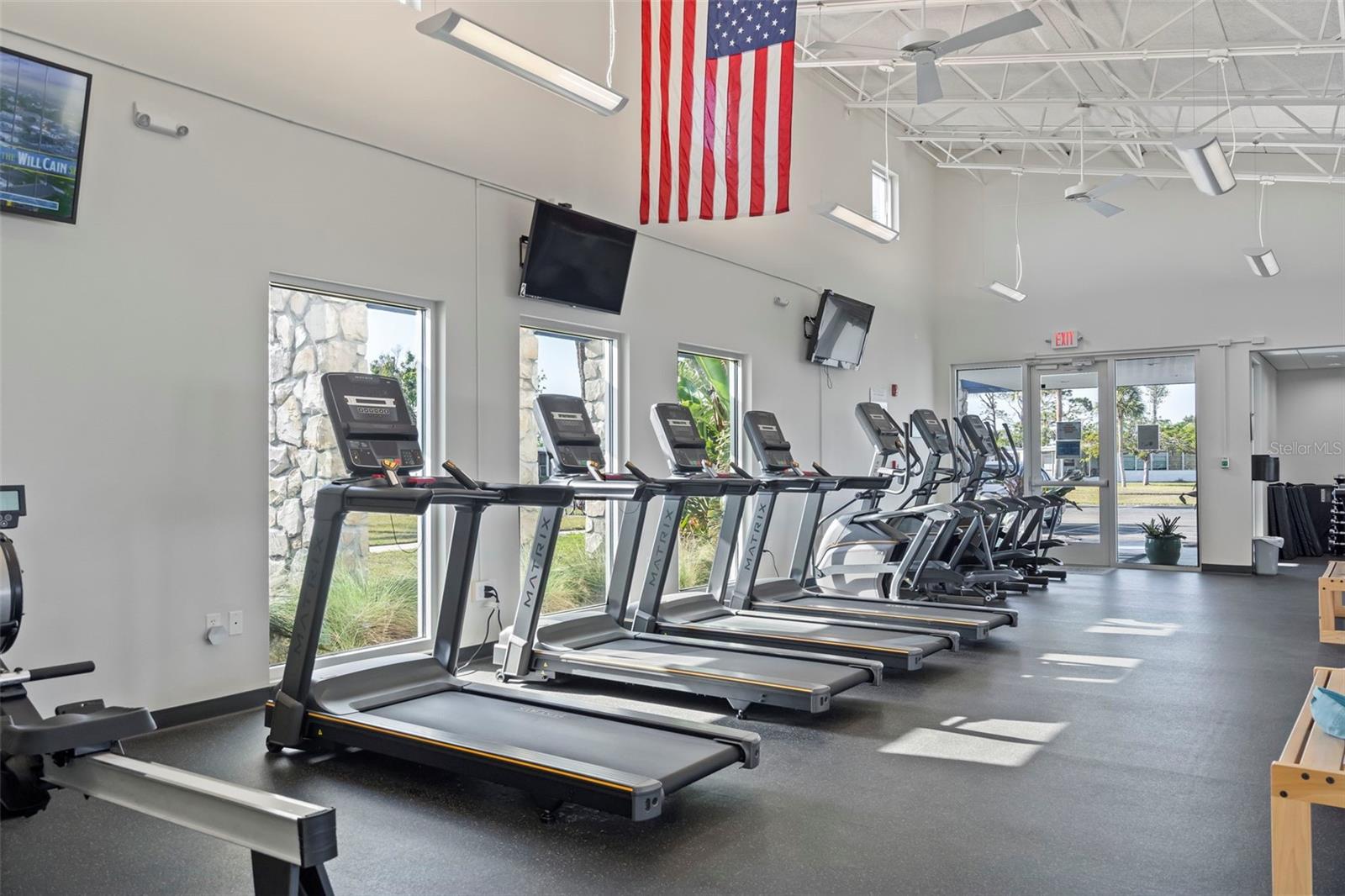 Image 36 of 57 For 620 Cervina Drive S