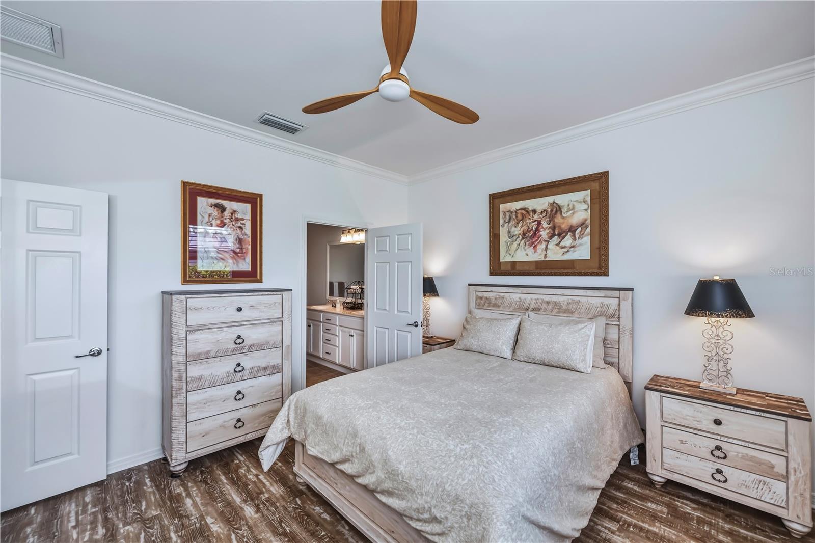 Image 14 of 35 For 19060 Lappacio Street