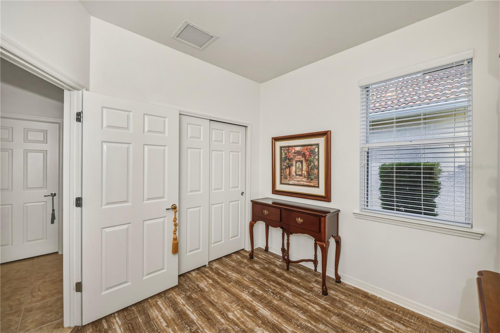 Image 24 of 35 For 19060 Lappacio Street