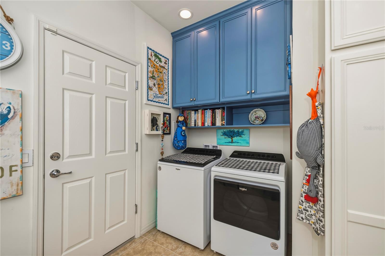 Image 26 of 35 For 19060 Lappacio Street