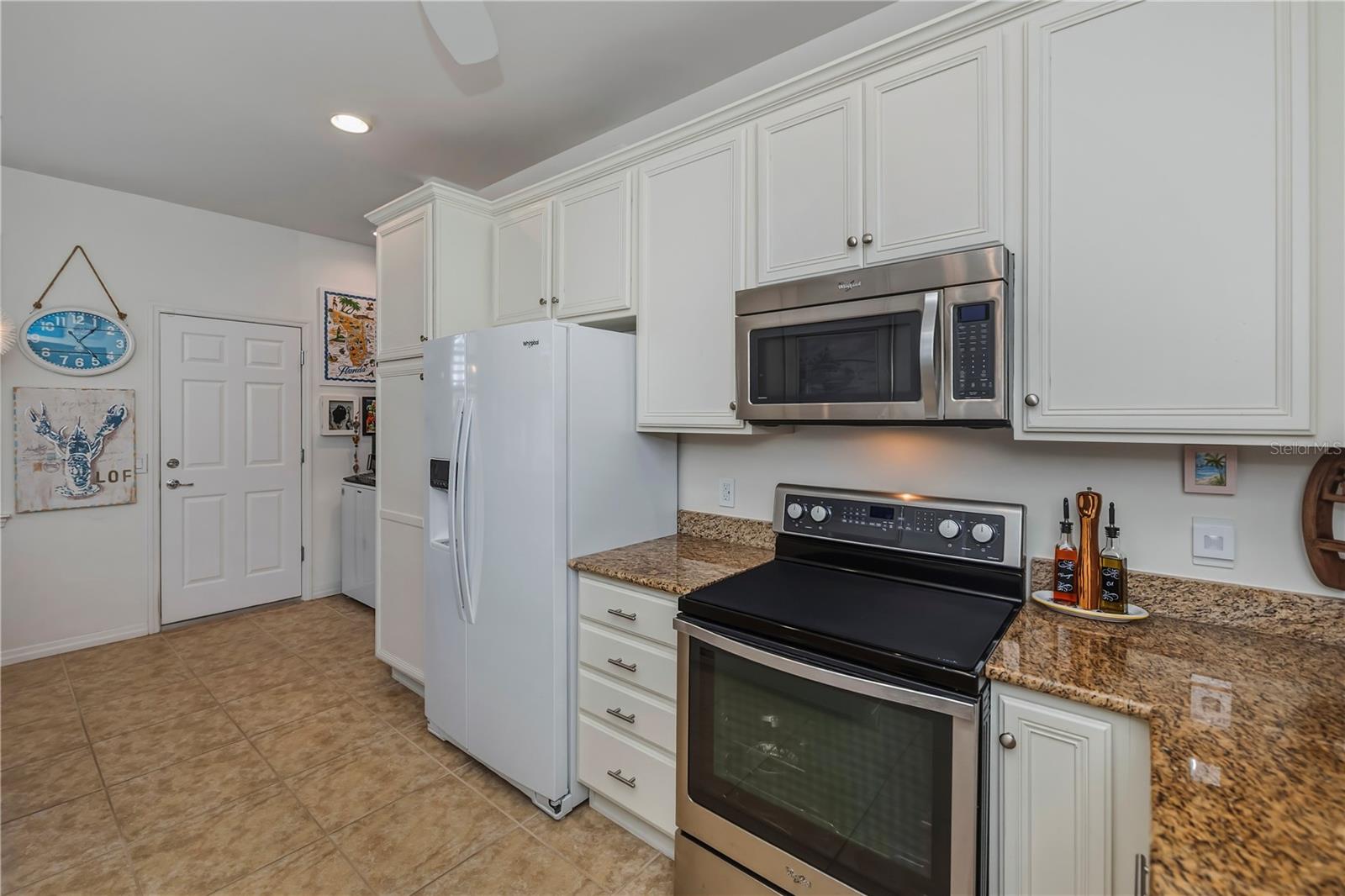 Image 4 of 35 For 19060 Lappacio Street