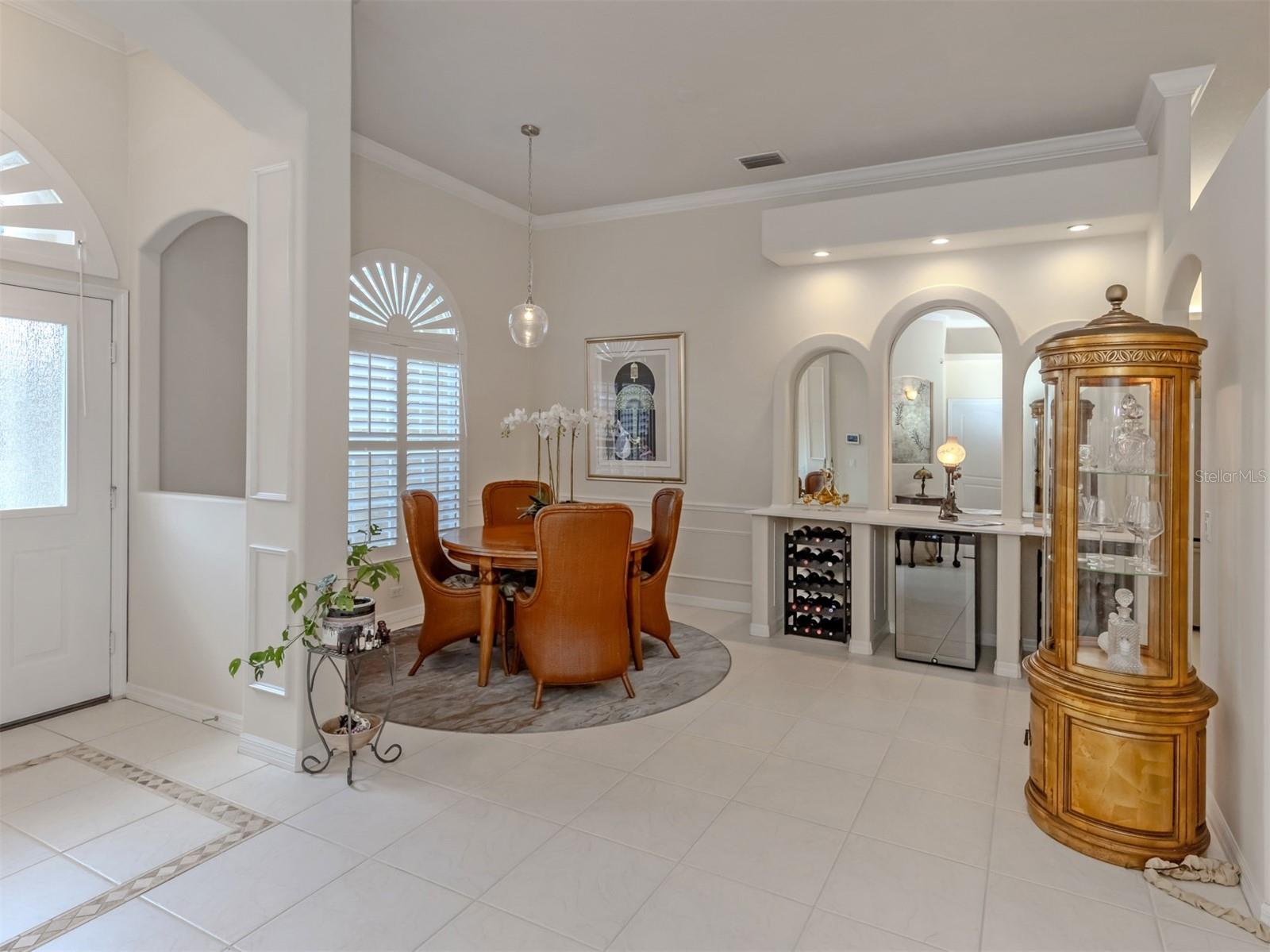 Image 17 of 60 For 2381 Sonoma Drive W