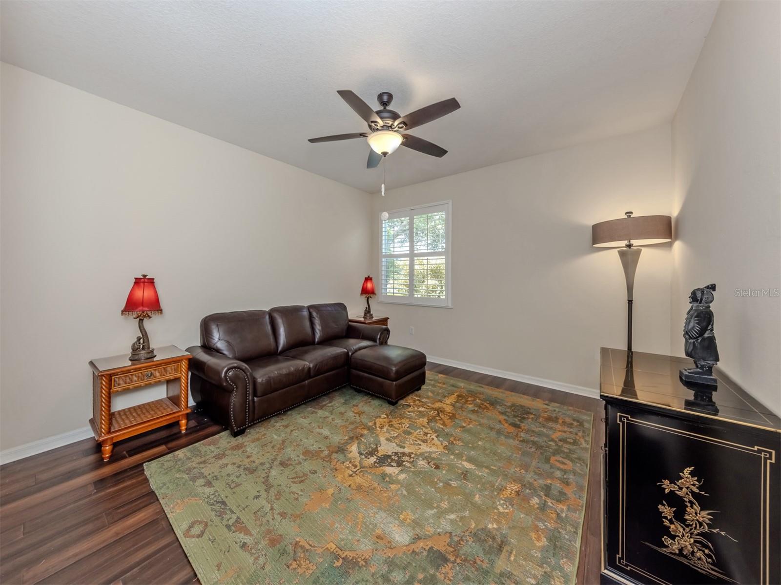 Image 25 of 60 For 2381 Sonoma Drive W