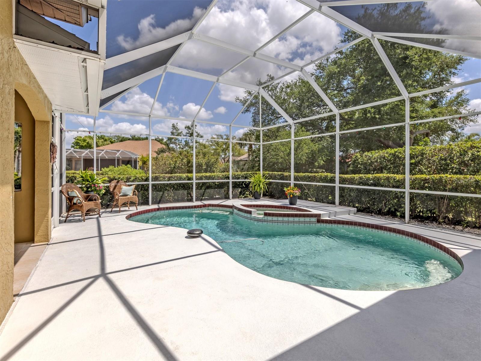 Image 28 of 60 For 2381 Sonoma Drive W