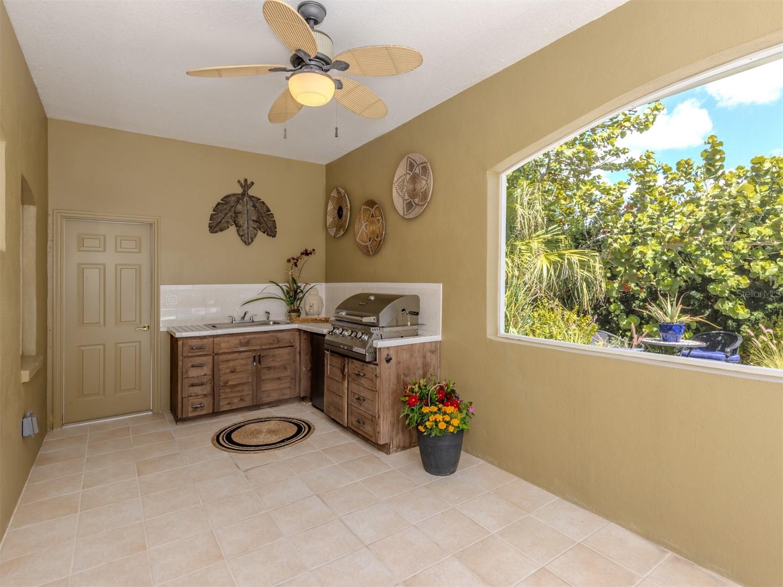 Image 31 of 60 For 2381 Sonoma Drive W