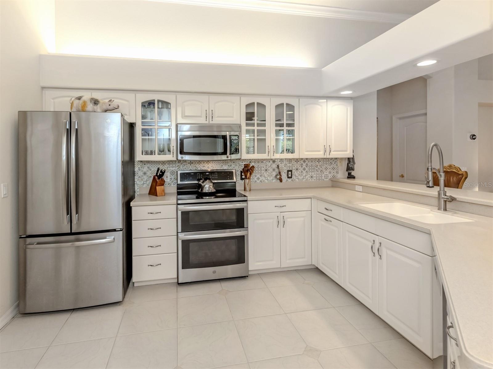 Image 9 of 60 For 2381 Sonoma Drive W